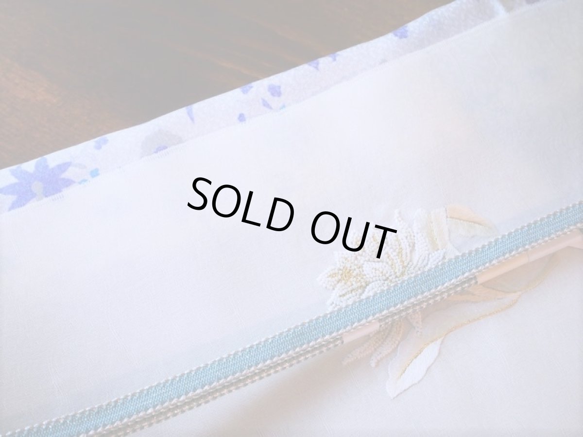 4.light grey コーディネート例