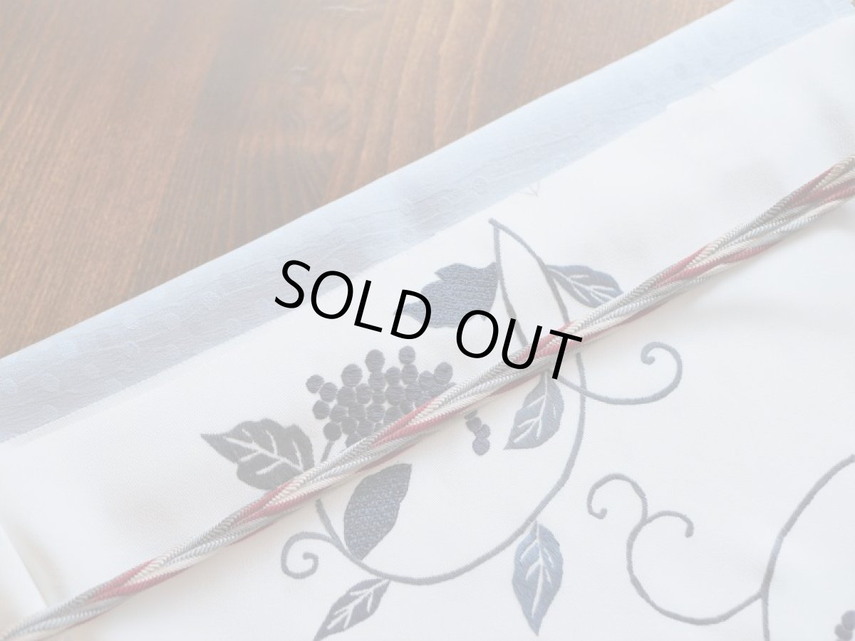 2.ダークレッド×グレー（Y32-9) 　コーディネート例　正絹帯締め　秋冬