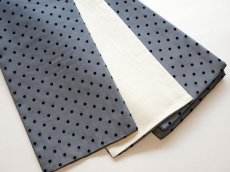 4.blue×black dot