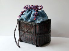 画像2: kaonn-日音衣- オリジナル 　LAO hand BATIK basket bag　medium (2)