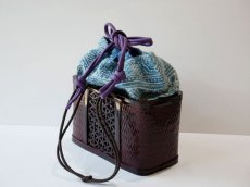 画像2: kaonn-日音衣- オリジナル LAO hand BATIK basket bag　mini (2)