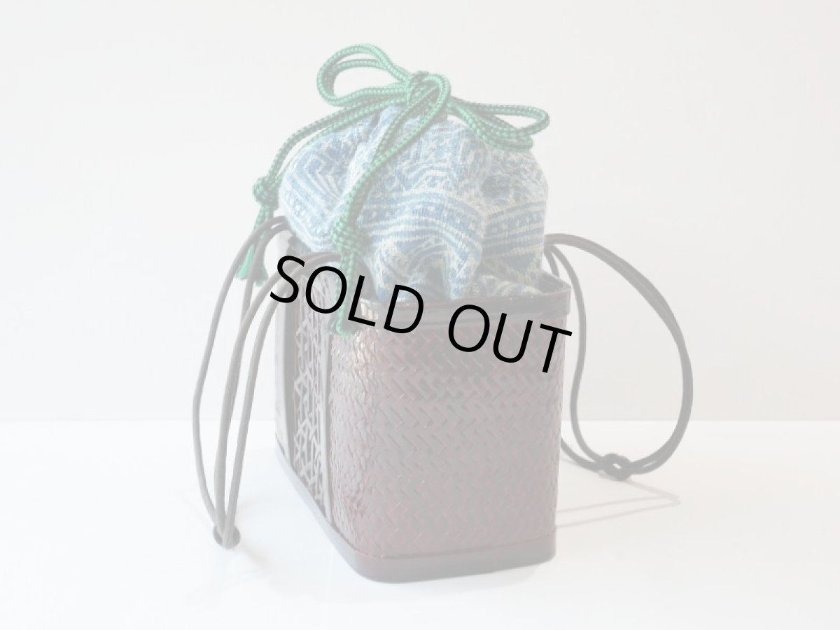 画像4: kaonn-日音衣- オリジナル LAO hand BATIK basket bag mini (4)