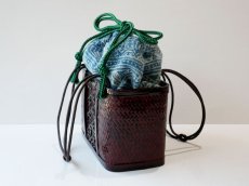 画像4: kaonn-日音衣- オリジナル LAO hand BATIK basket bag　mini (4)