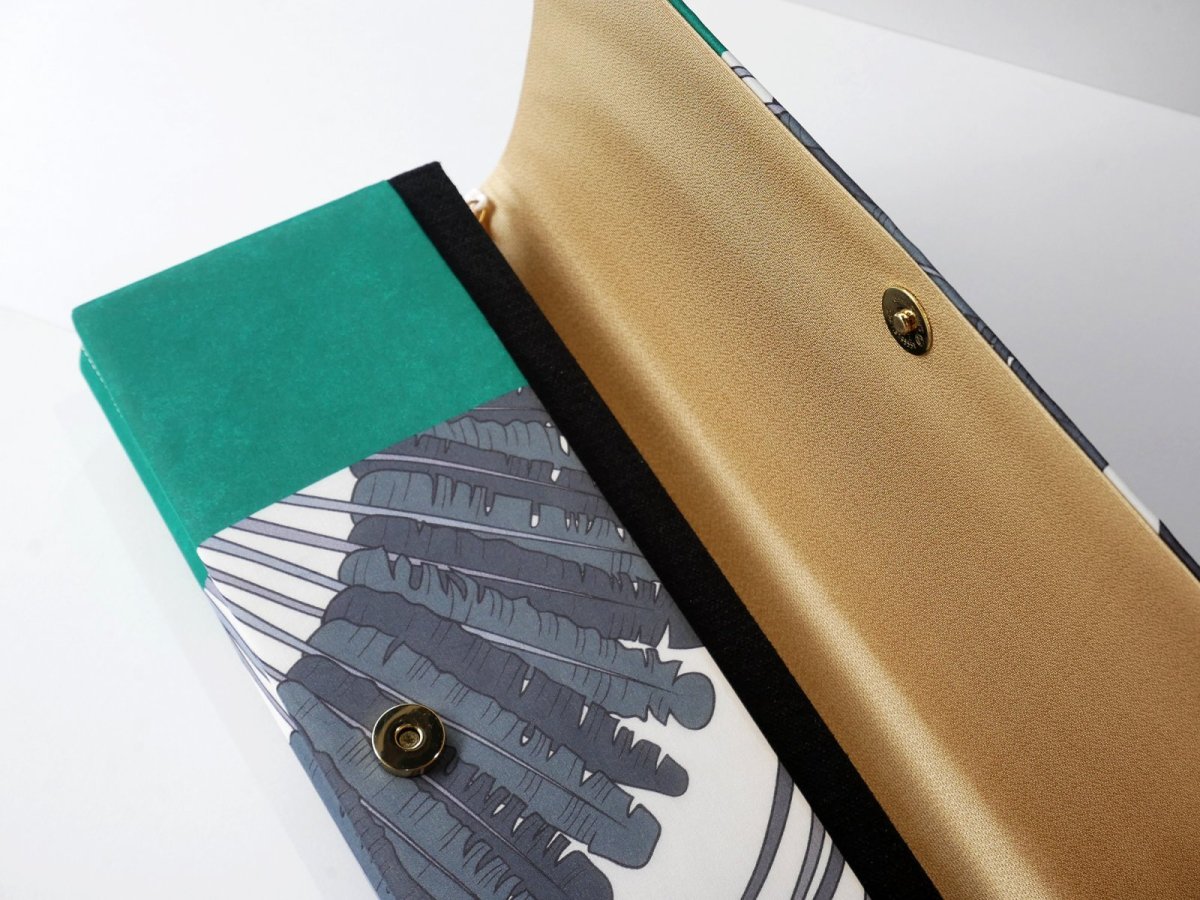 画像9: kaonn-日音衣- original クラッチbag [wide] feather green  No3 (9)