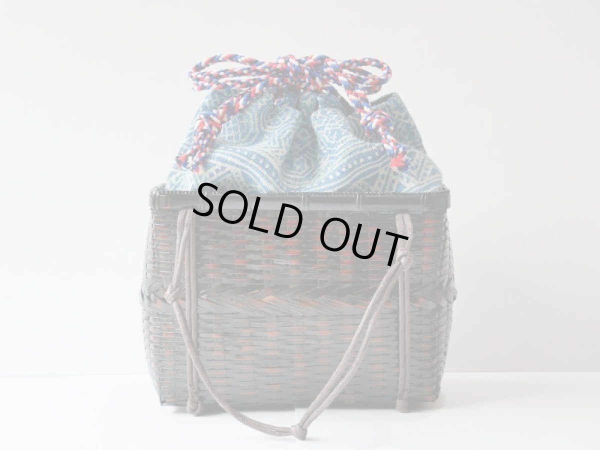 画像1: kaonn-日音衣- オリジナル 　LAO hand BATIK basket bag　medium (1)