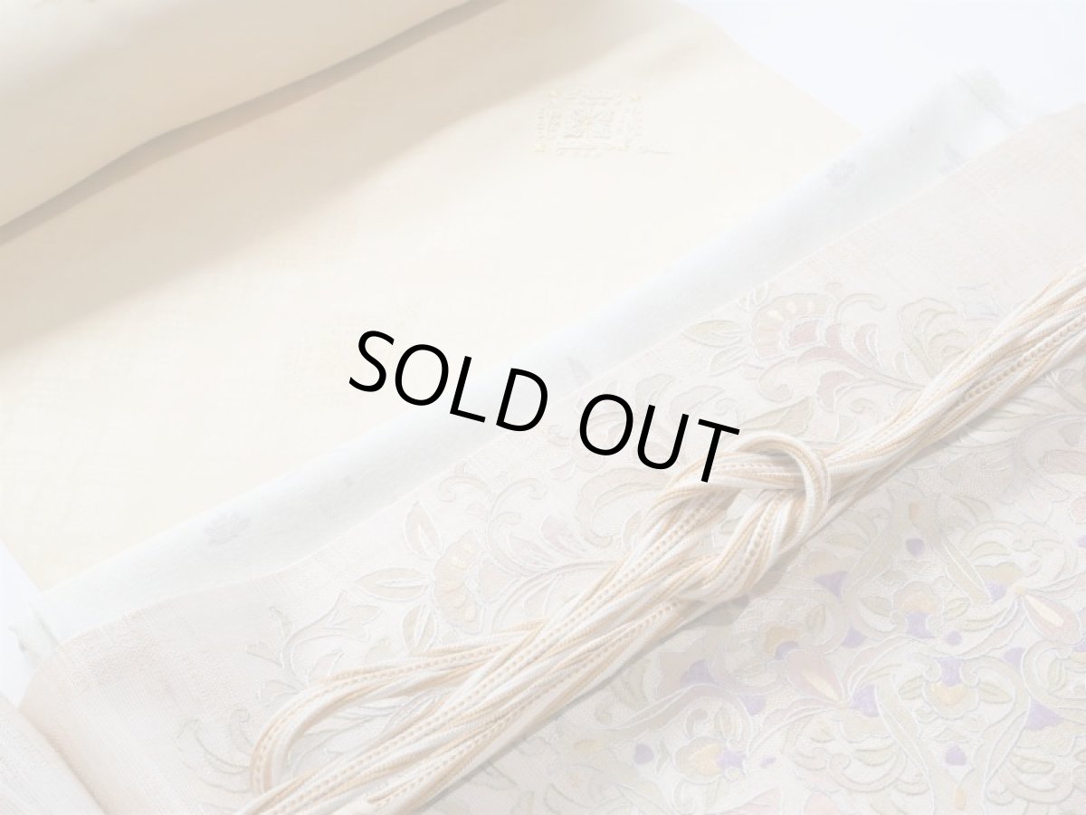 1.イエロー×ホワイトコーディネート例